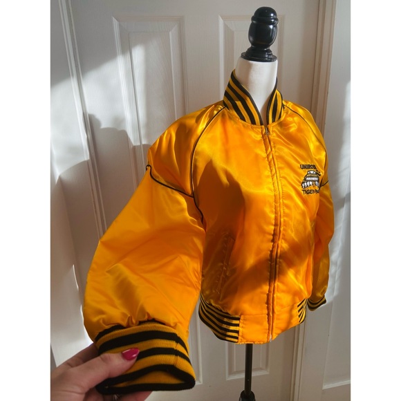 RARE 60s Avon Sportswear MFG Yellow Satin Uniroyal Tiger Paw Racing Bomber - Picture 2 of 8